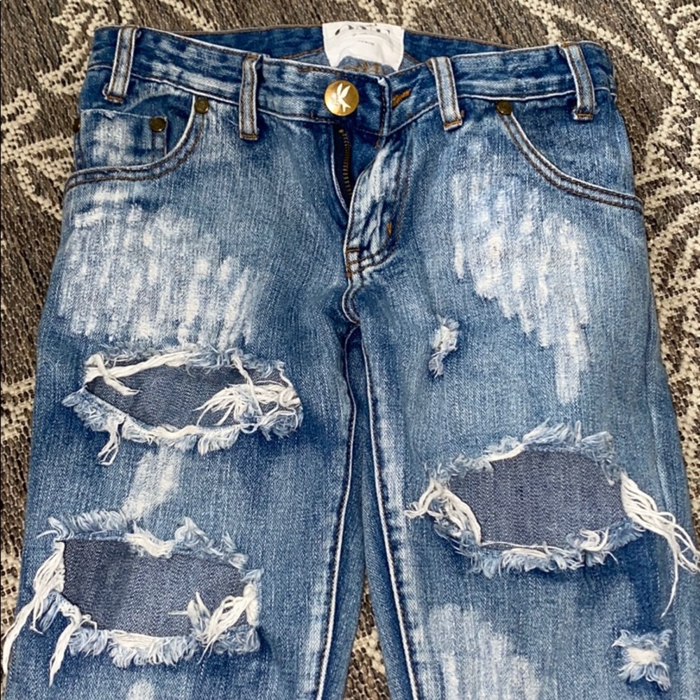 DISTRESSED ONETEASPOON JEANS